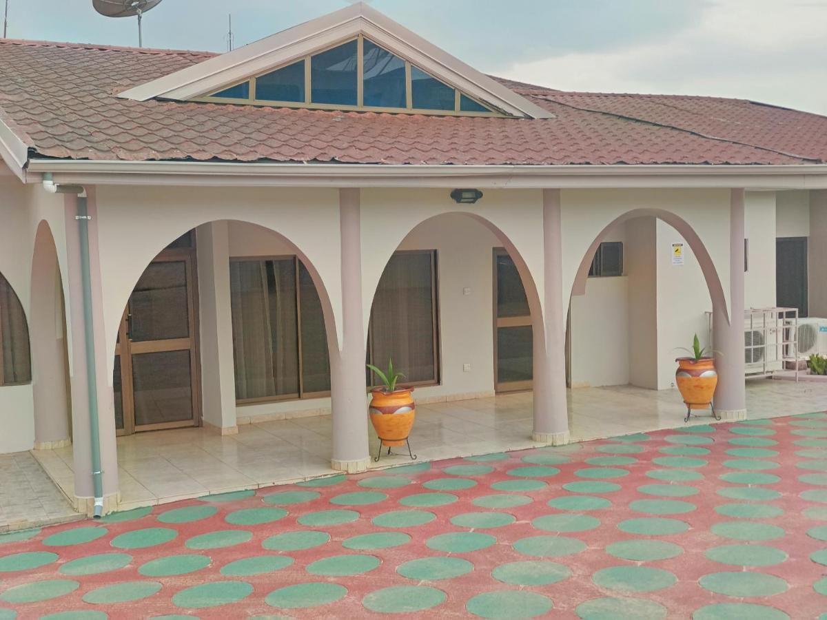 Prestige Guesthouse ,Ksi Kumasi Ngoại thất bức ảnh