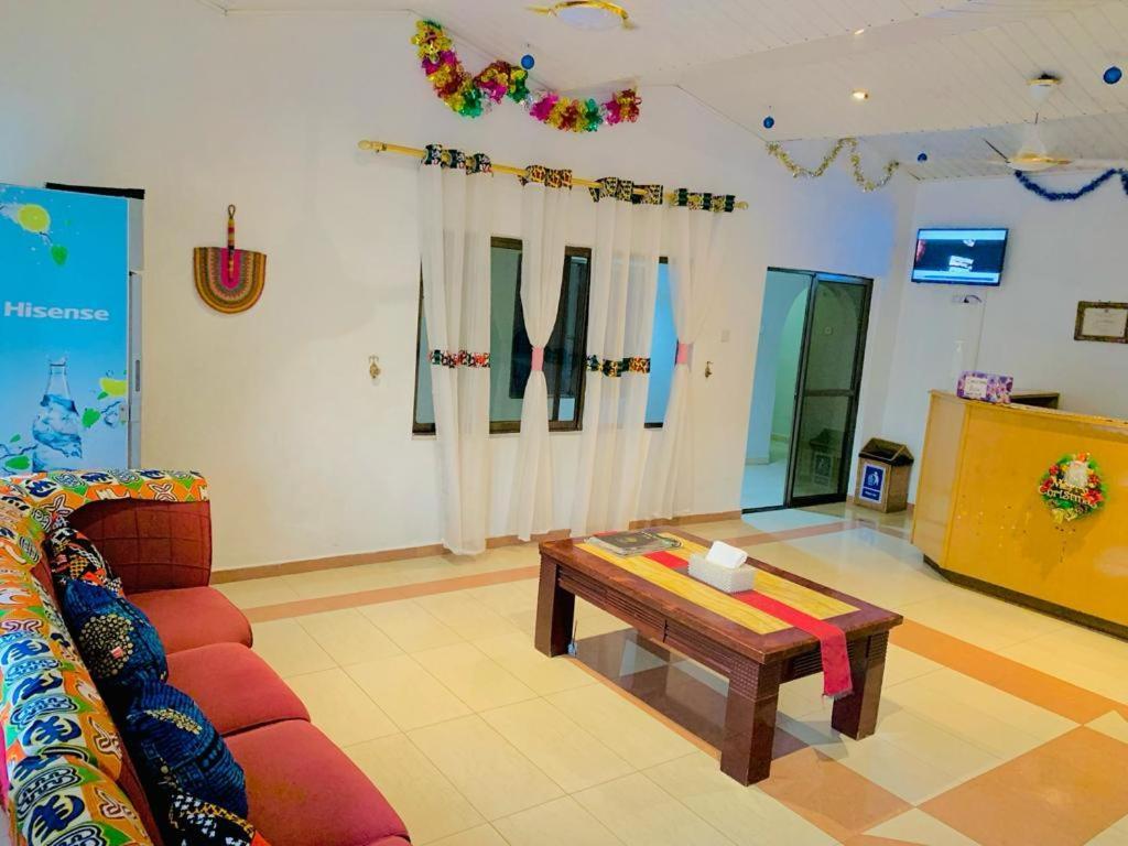 Prestige Guesthouse ,Ksi Kumasi Ngoại thất bức ảnh